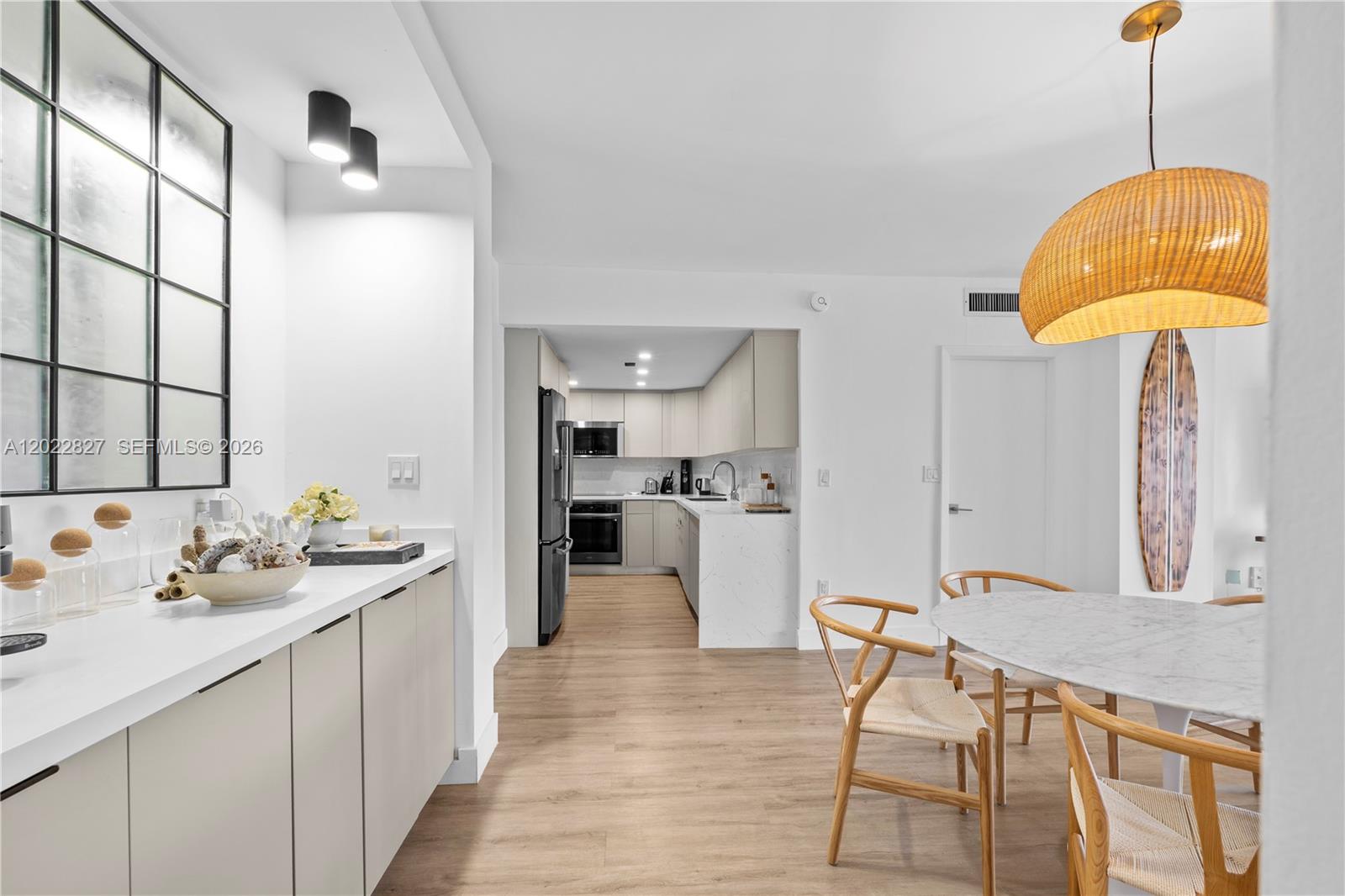 1504 1 / 2 762 sq. ft. $ 2026-05-20 0 Photo