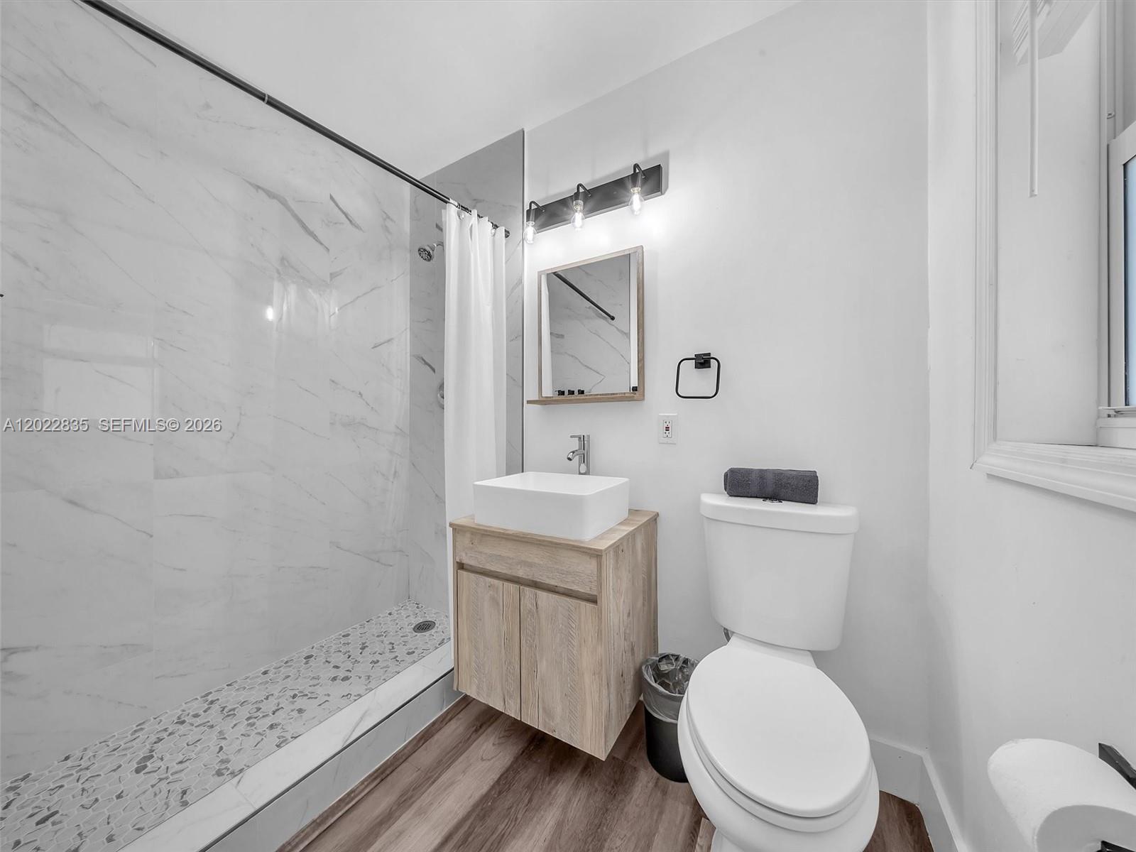 See details / 2276 sq. ft. $ 2026-05-20 0 Photo