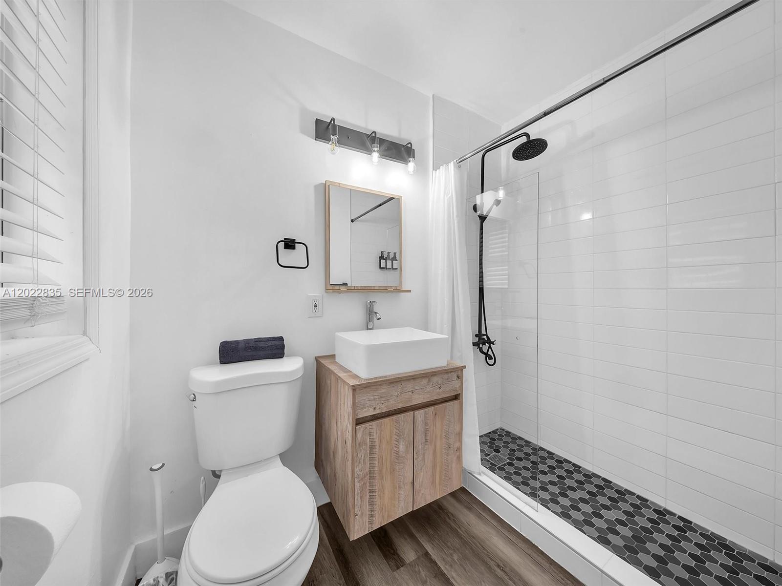See details / 2276 sq. ft. $ 2026-05-20 0 Photo