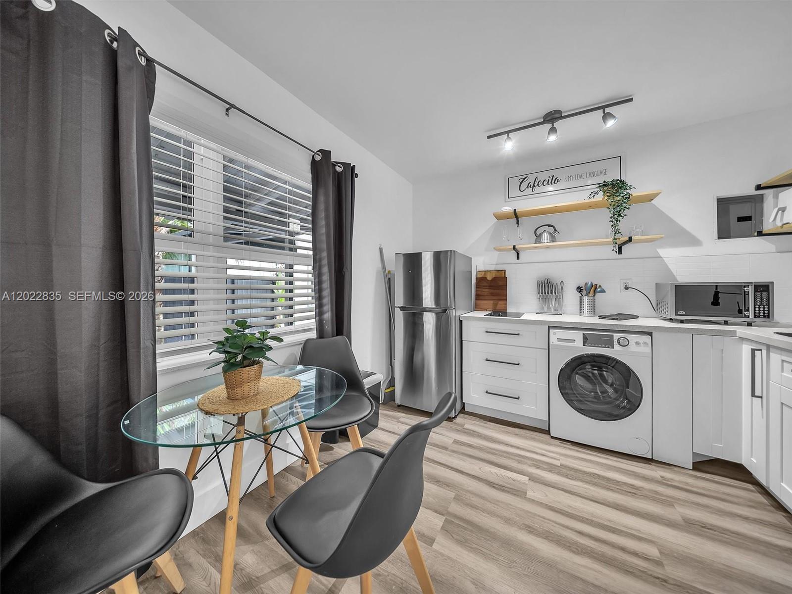 See details / 2276 sq. ft. $ 2026-05-20 0 Photo
