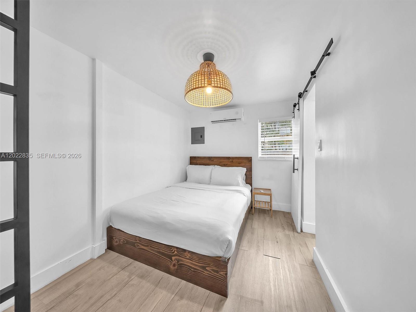 See details / 2276 sq. ft. $ 2026-05-20 0 Photo