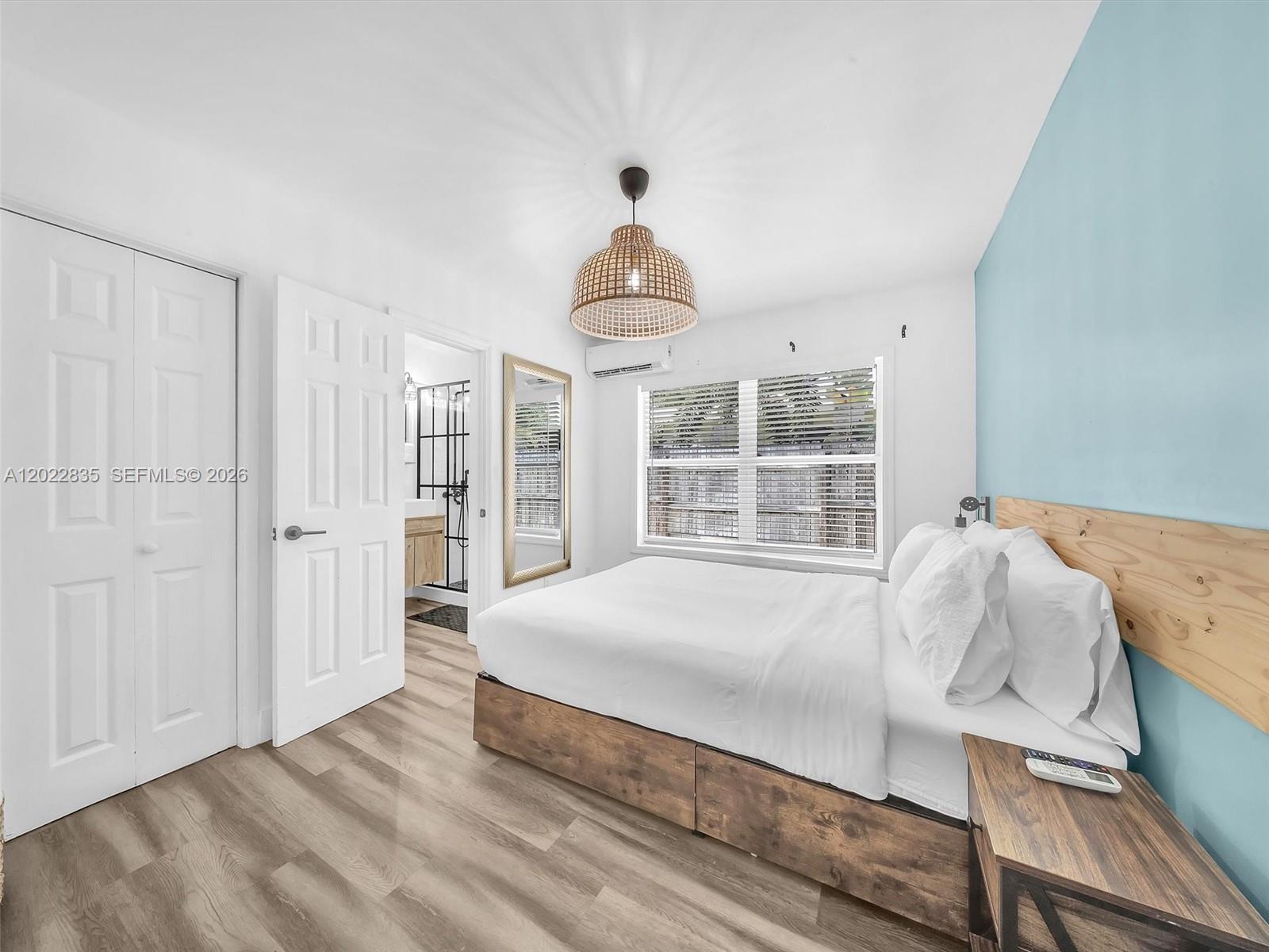 See details / 2276 sq. ft. $ 2026-05-20 0 Photo