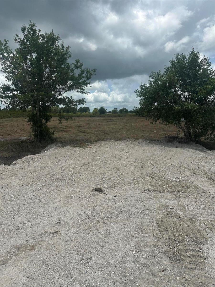   / 0  sq. ft. $ 2026-06-15 0 foto