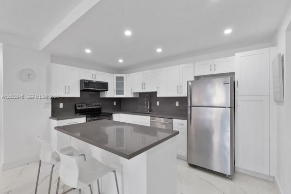 Photo of 19390 Collins Ave #817, Sunny Isles Beach, Florida, 33160 -