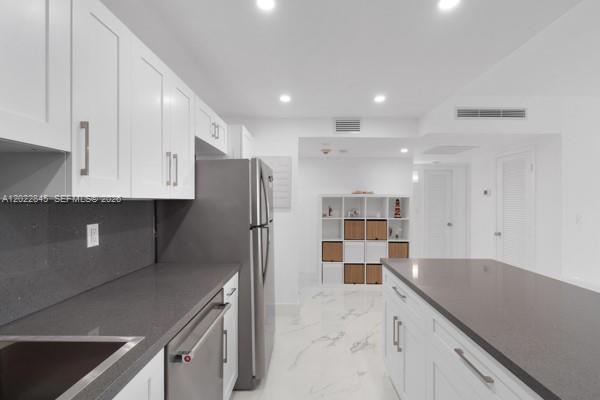 Photo of 19390 Collins Ave #817, Sunny Isles Beach, Florida, 33160 -