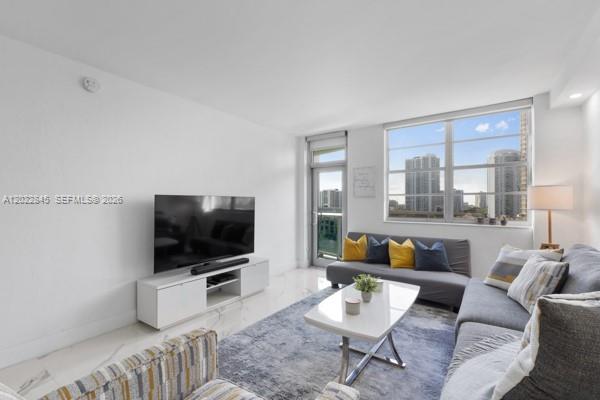 Photo of 19390 Collins Ave #817, Sunny Isles Beach, Florida, 33160 -