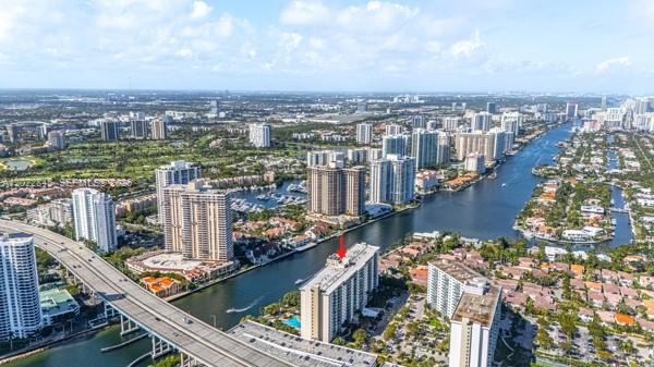 Photo of 19390 Collins Ave #817, Sunny Isles Beach, Florida, 33160 -