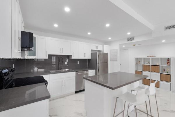 Photo of 19390 Collins Ave #817, Sunny Isles Beach, Florida, 33160 -