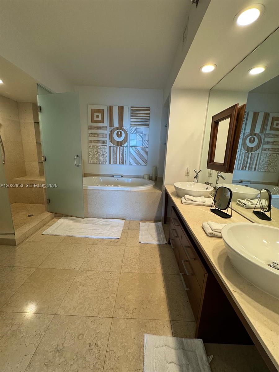 Photo of 450 Alton Rd  #3505, Miami Beach, Florida, 33139 - 