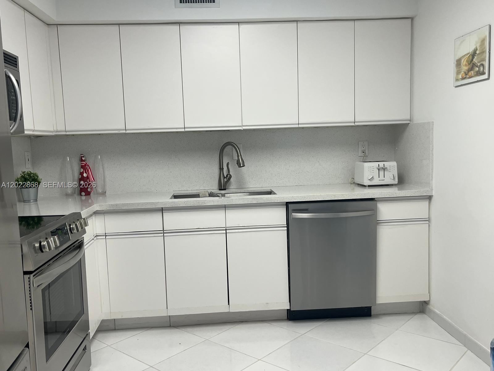 Photo of 3530 Mystic Pointe Dr  #1412, Aventura, Florida, 33180 - 