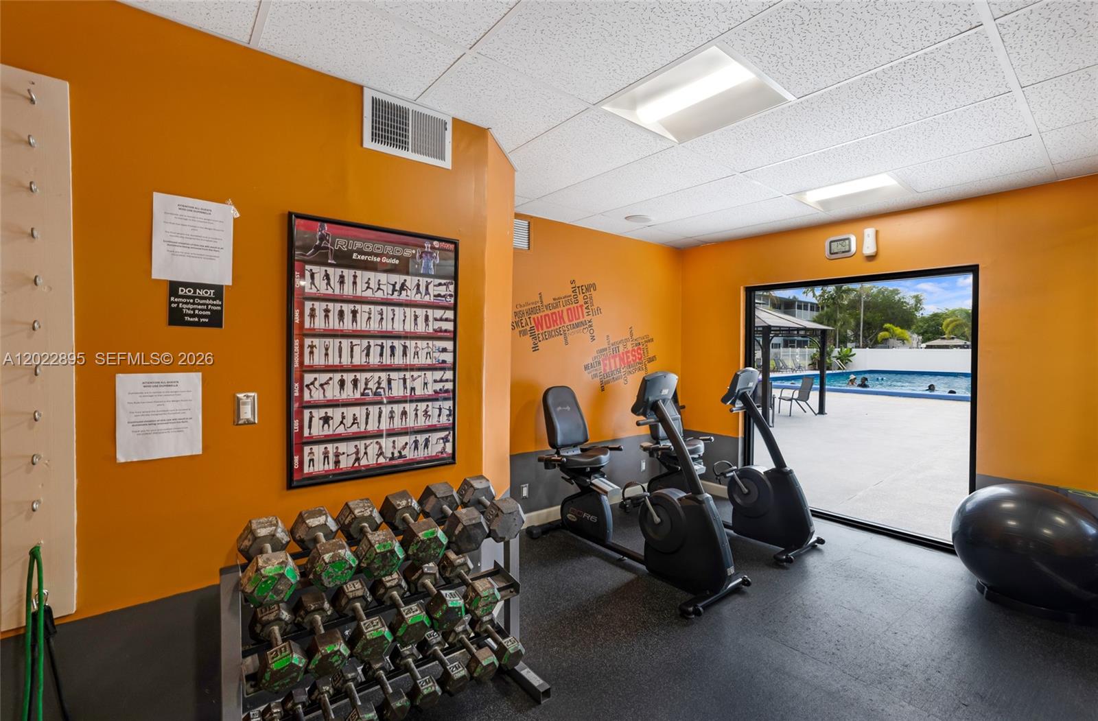 212 1 / 2 775 sq. ft. $ 2026-05-20 0 foto