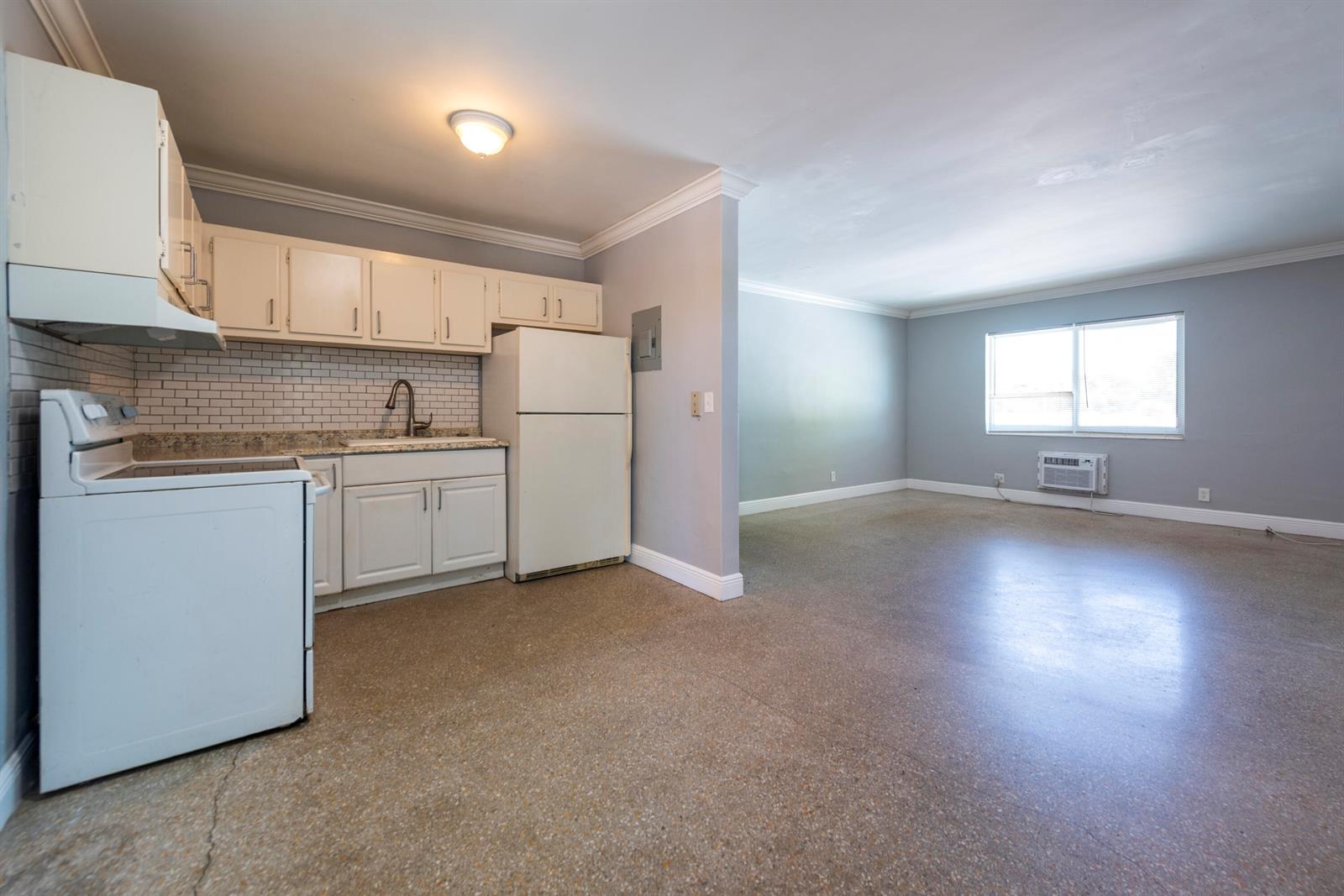 See details 1-8 / 0 sq. ft. $ 2026-06-12 0 Photo