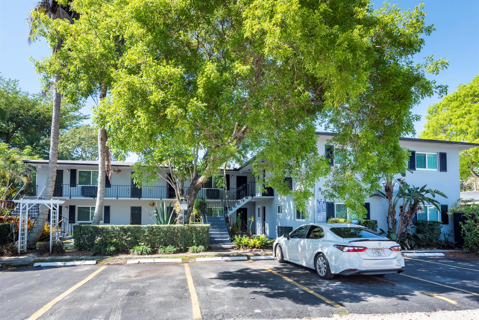 See details 1-8 / 0 sq. ft. $ 2026-06-12 0 Photo