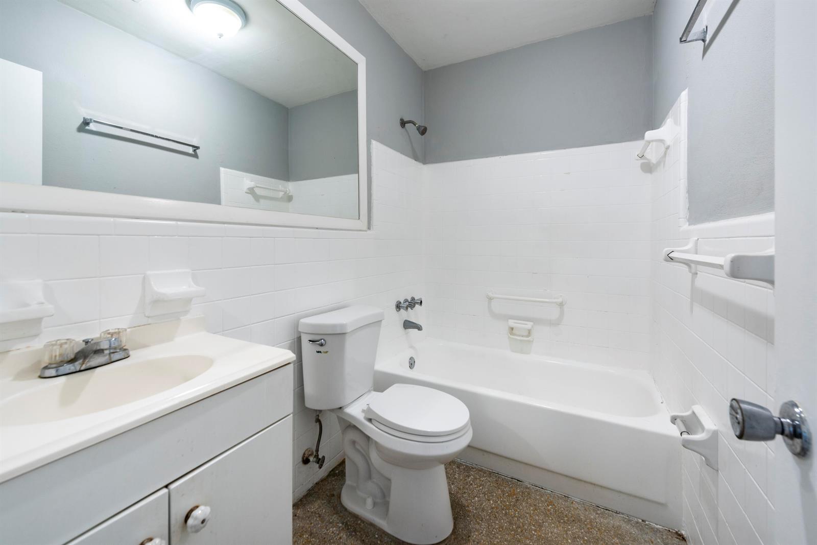 See details 1-8 / 0 sq. ft. $ 2026-06-12 0 Photo