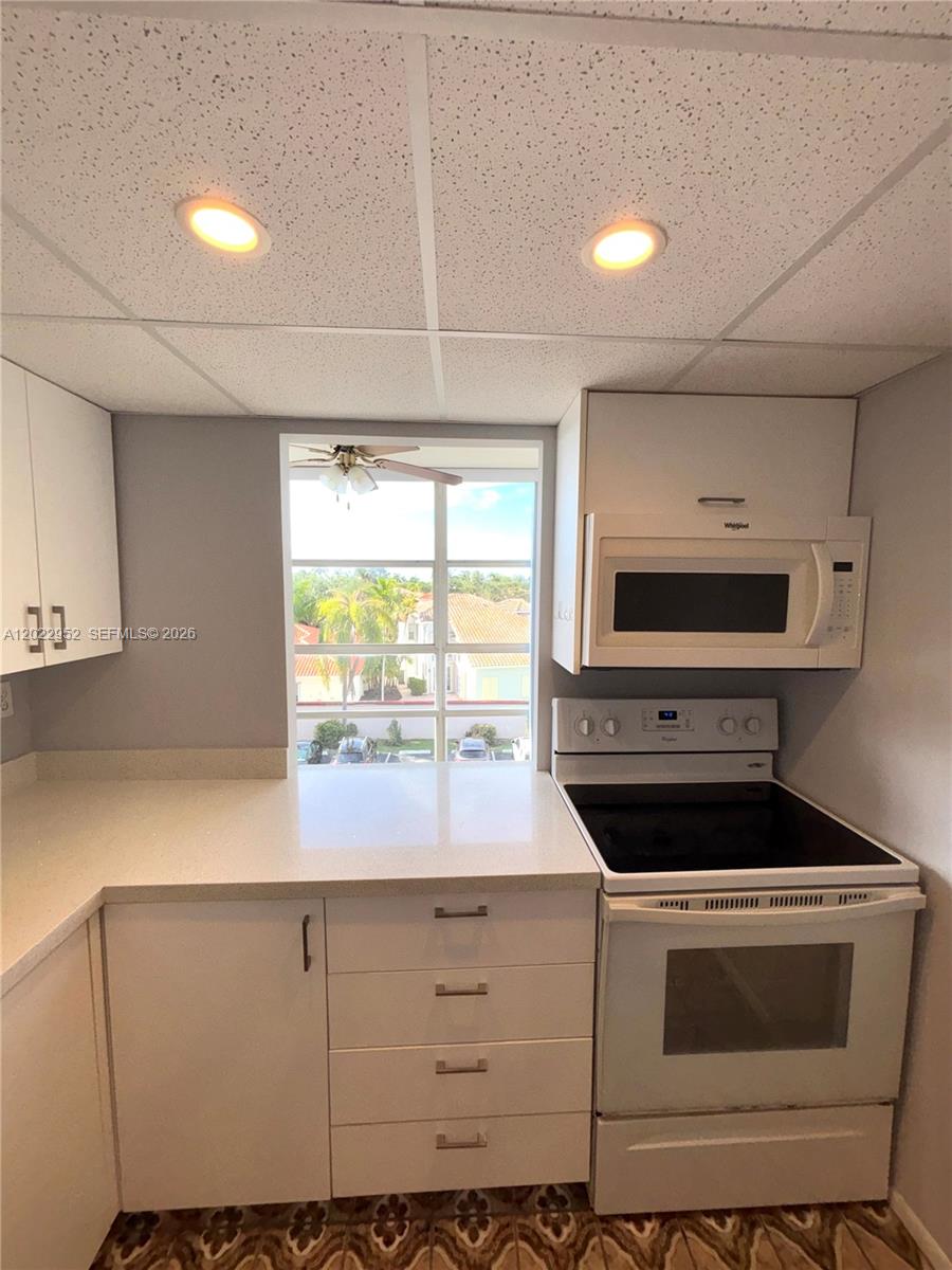 Photo of 2001 Atlantic Shores Blvd  #409, Hallandale Beach, Florida, 33009 - 