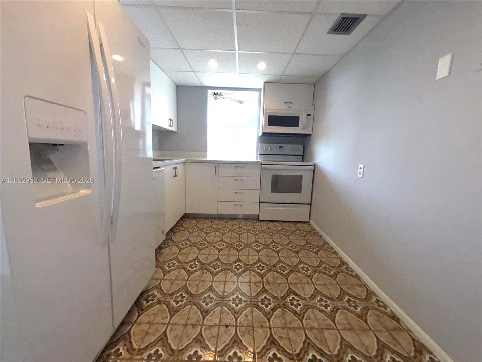 Photo of 2001 Atlantic Shores Blvd  #409, Hallandale Beach, Florida, 33009 - 