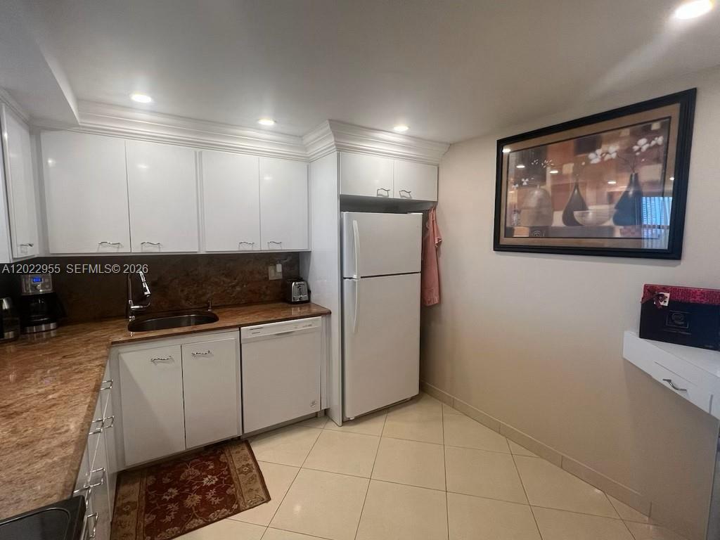 Photo of 2017 Ocean Dr  #808, Hallandale Beach, Florida, 33009 - 