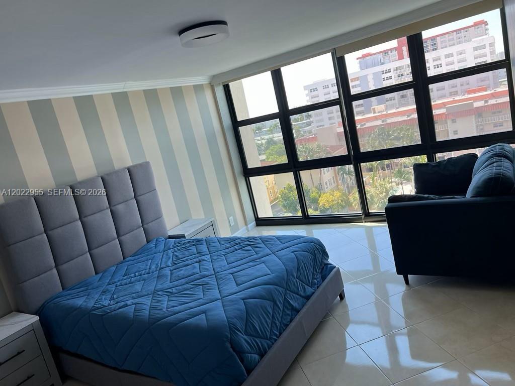 Photo of 2017 Ocean Dr  #808, Hallandale Beach, Florida, 33009 - 