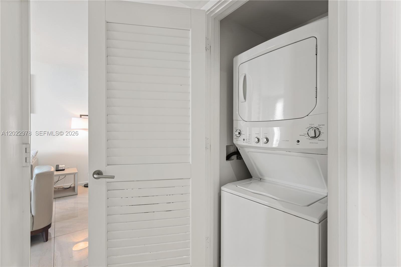2209 1 / 1 841 sq. ft. $ 2026-05-21 0 Photo