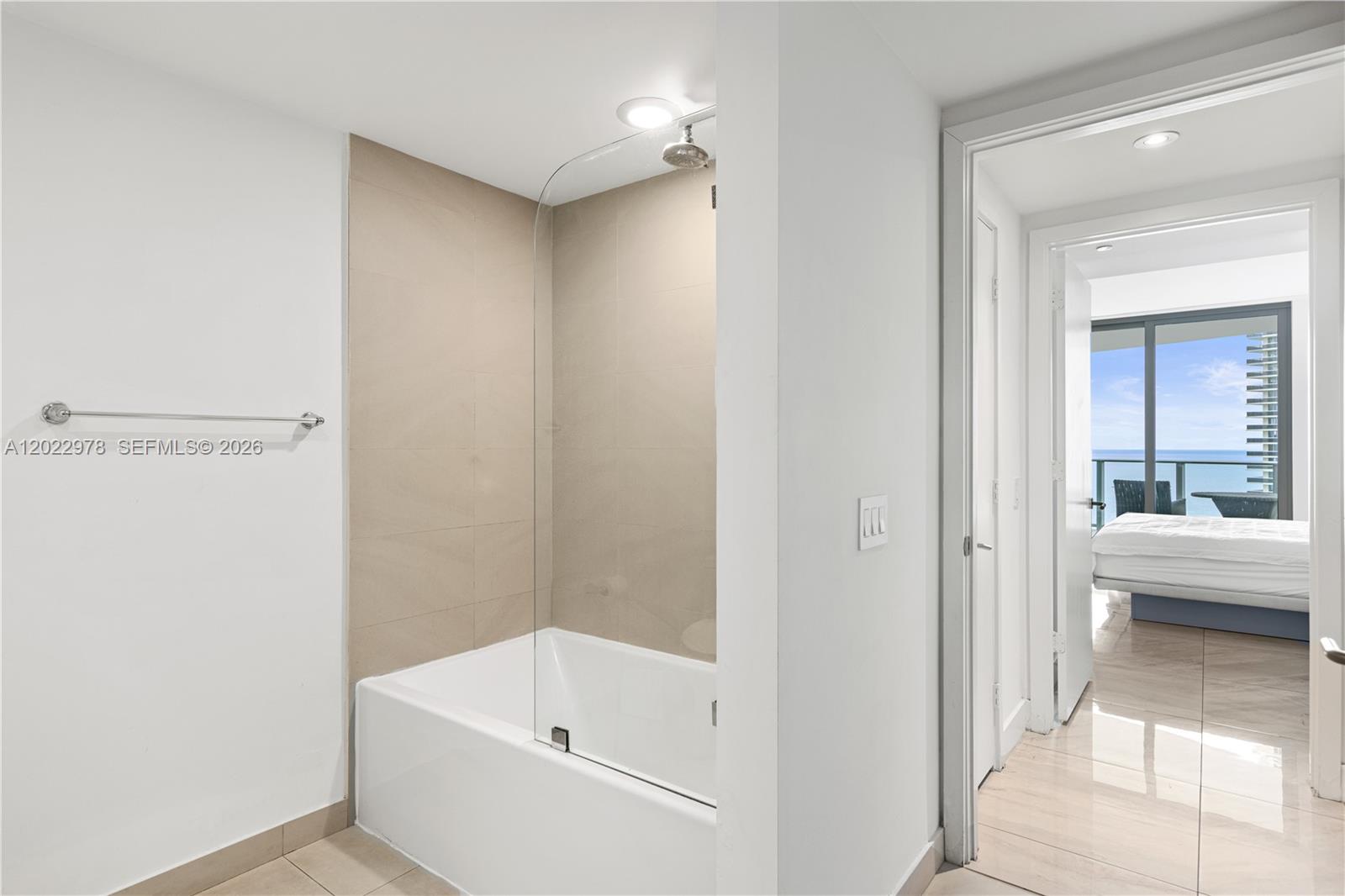 2209 1 / 1 841 sq. ft. $ 2026-05-21 0 Photo