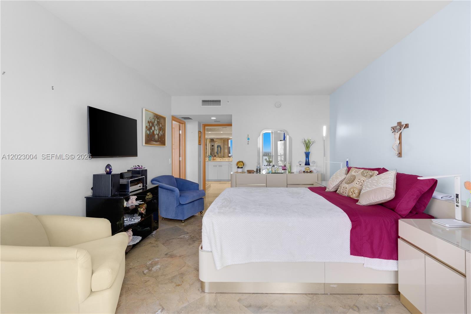 Photo of 21055 Yacht Club Dr  #2704, Aventura, Florida, 33180 - 