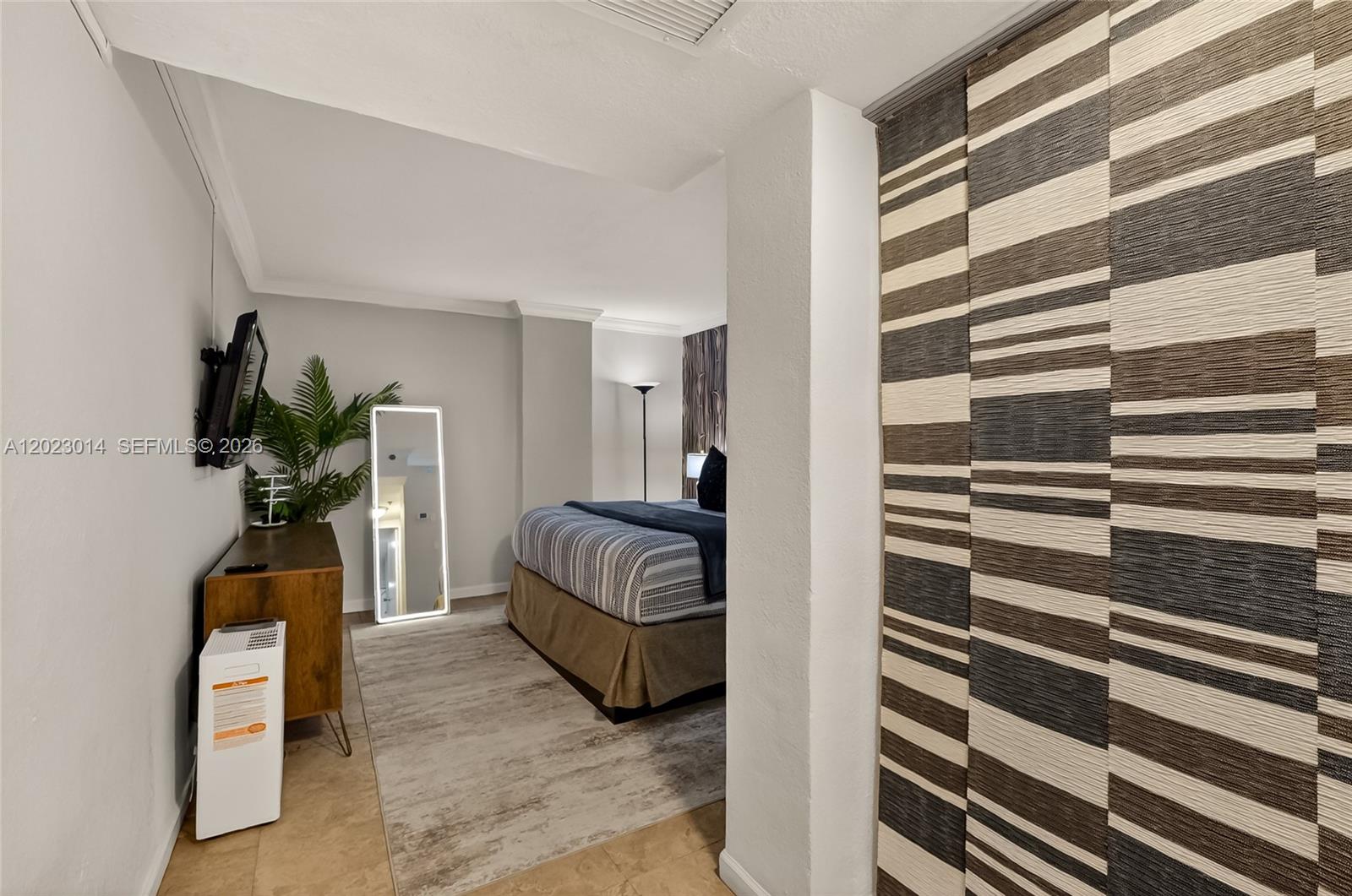 Photo of 19201 Collins Ave  #949, Sunny Isles Beach, Florida, 33160 - 