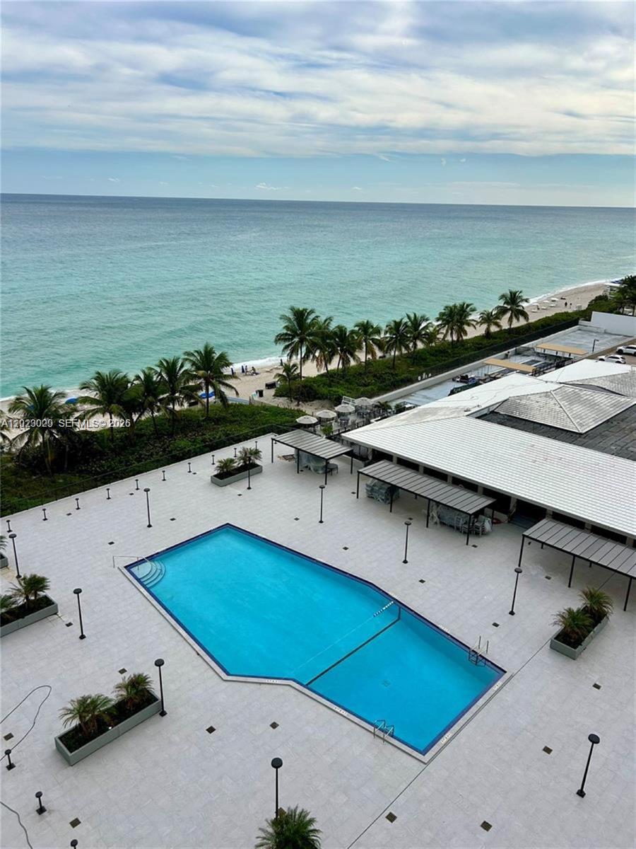 8K 1 / 2 870 sq. ft. $ 2026-05-27 0 Photo