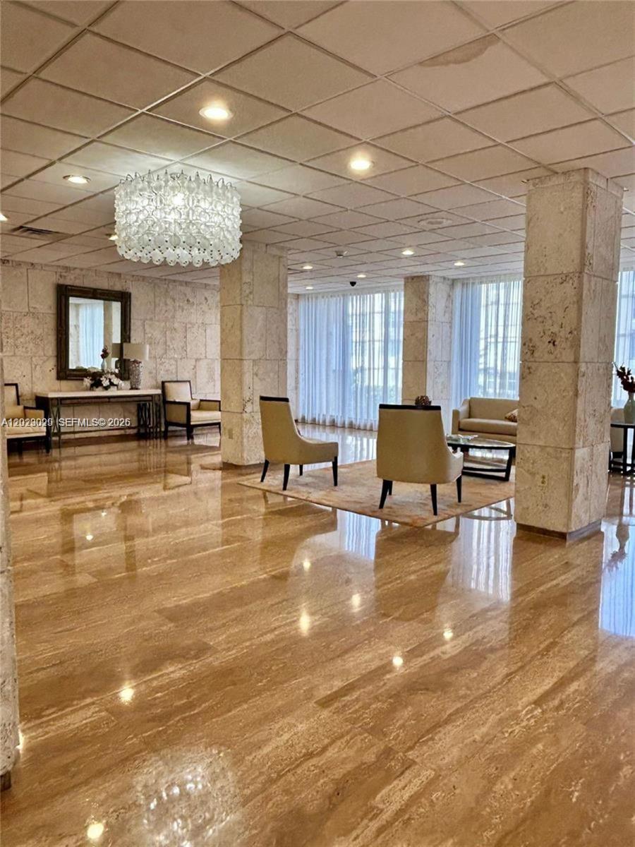 8K 1 / 2 870 sq. ft. $ 2026-05-27 0 Photo