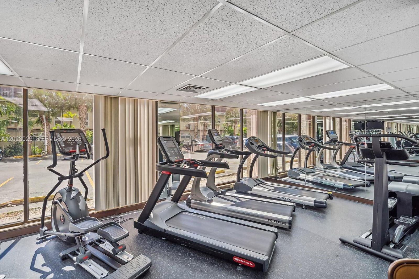 See details 8K 1 / 2 870 sq. ft. $ 2026-07-03 0 Photo
