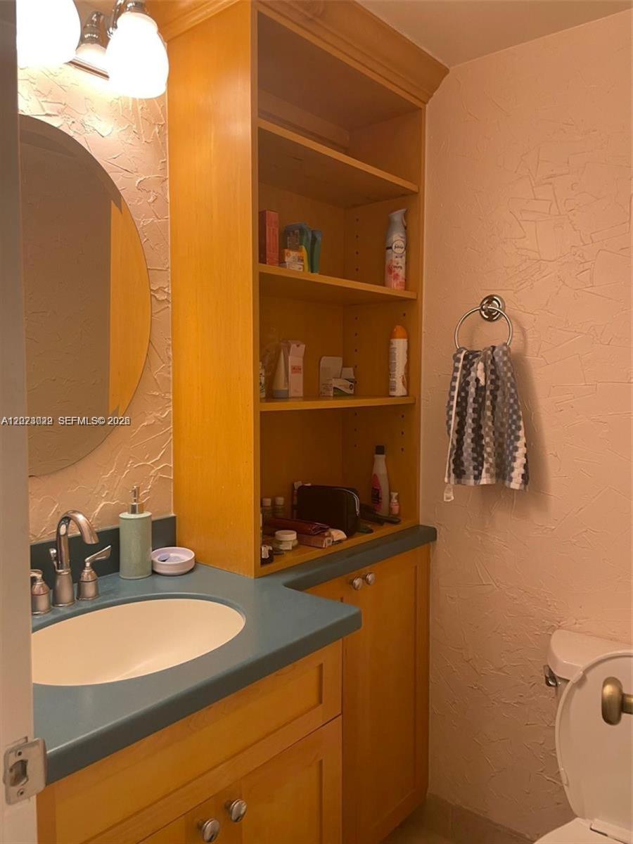 8K 1 / 2 870 sq. ft. $ 2026-05-27 0 Photo