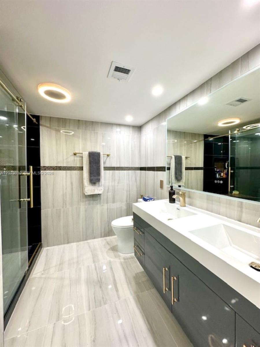 Photo of 2017 Ocean Dr  #1107, Hallandale Beach, Florida, 33009 - 