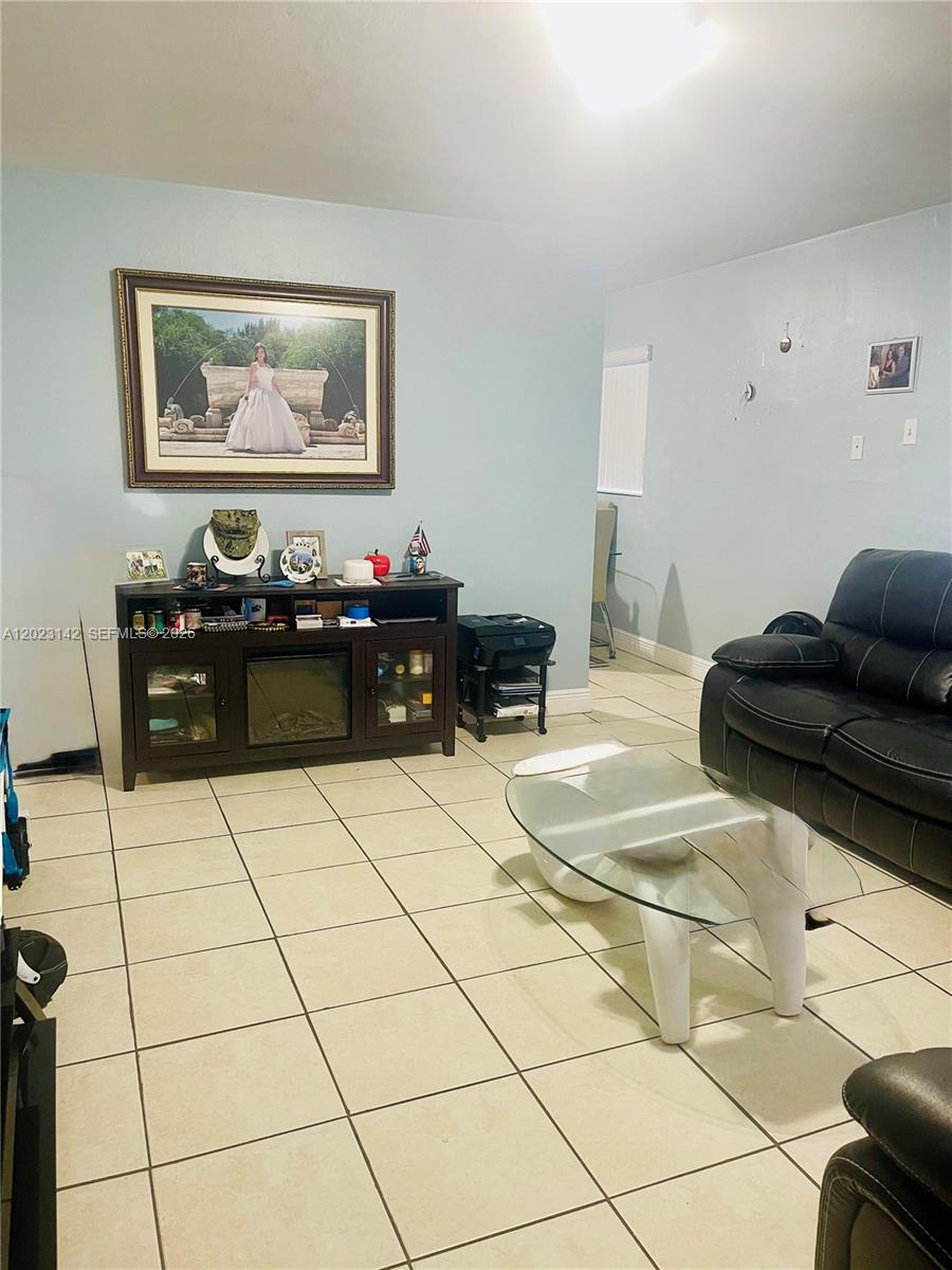 See details / 1566 sq. ft. $ 2026-05-21 0 Photo