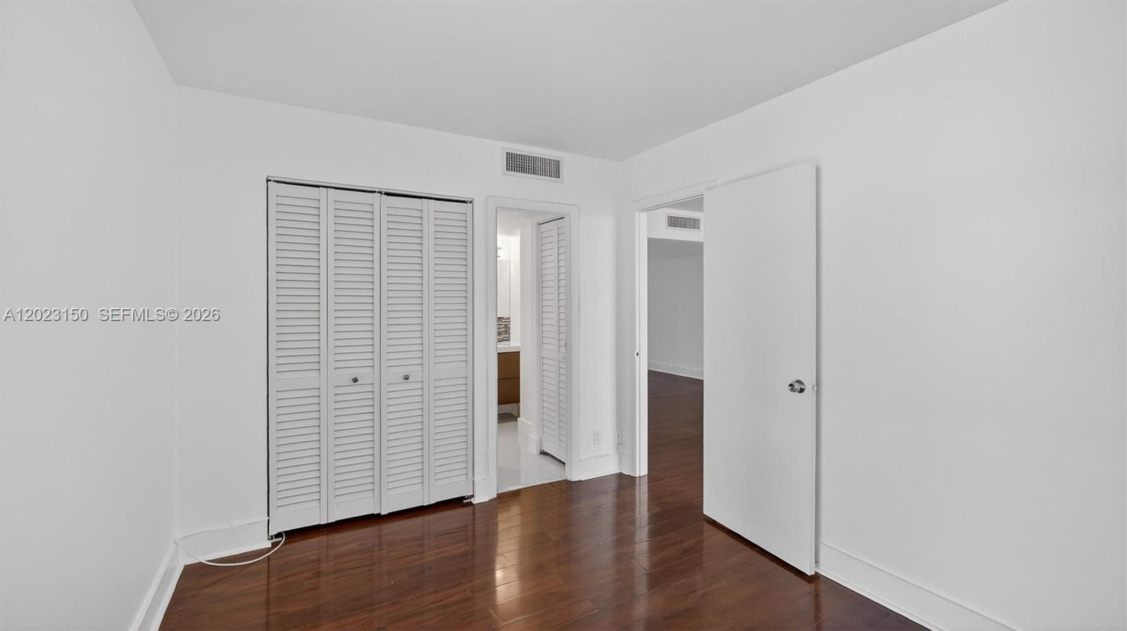 Photo of 20335 Country Club Dr  #502, Aventura, Florida, 33180 - 