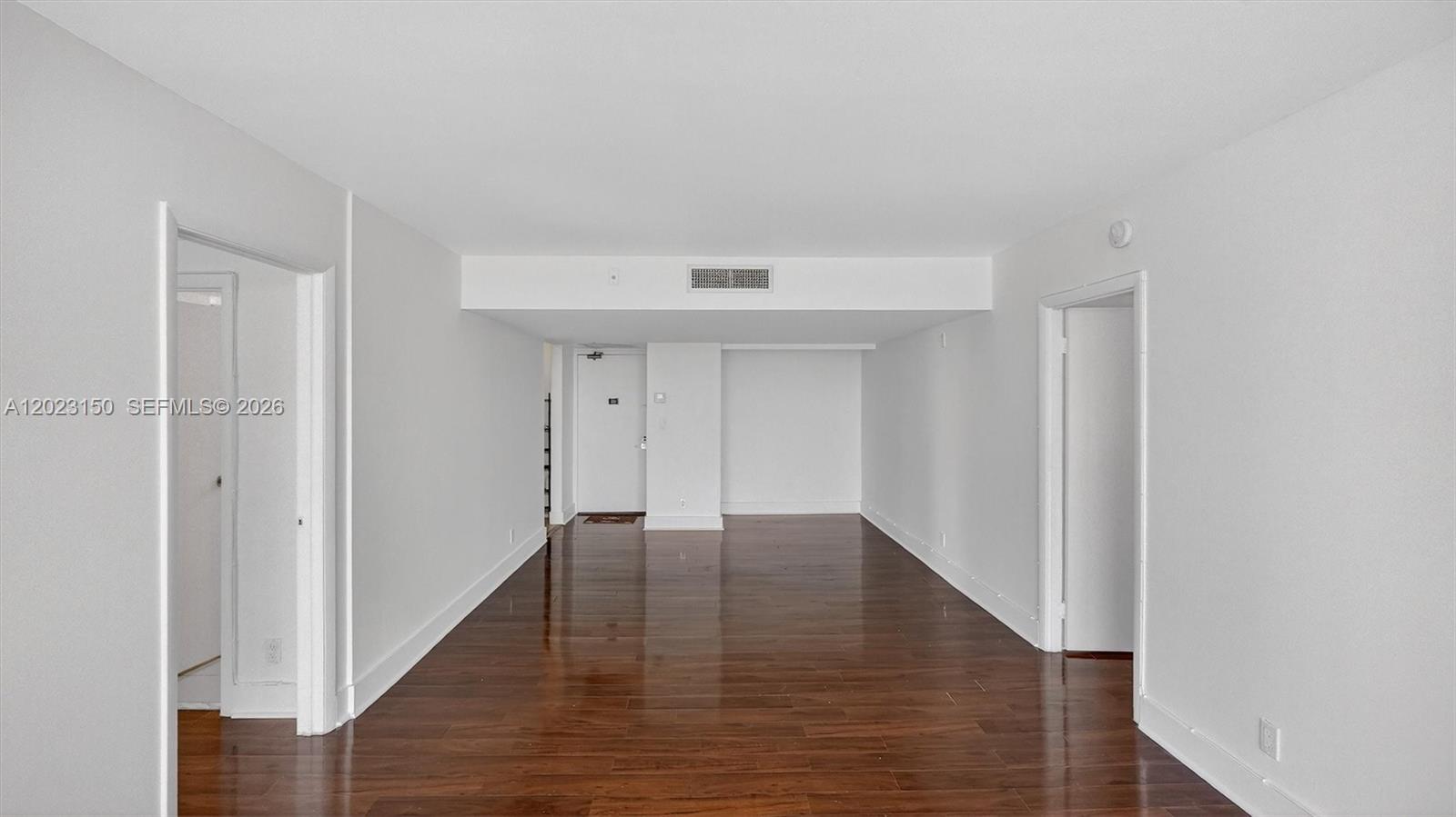 Photo of 20335 Country Club Dr  #502, Aventura, Florida, 33180 - 