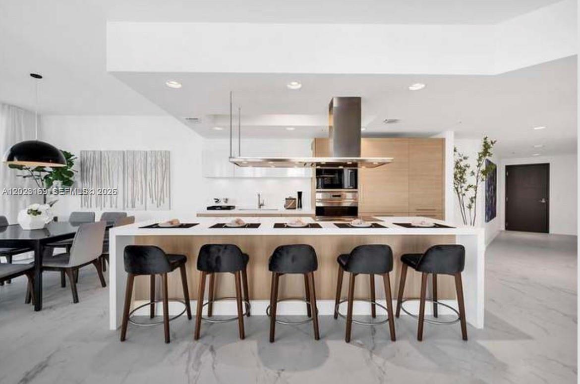 Photo of 17111 Biscayne Blvd #2209, North Miami Beach, Florida, 33160 -