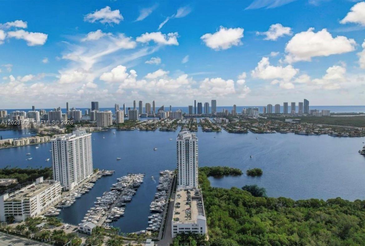 Photo of 17111 Biscayne Blvd #2209, North Miami Beach, Florida, 33160 -