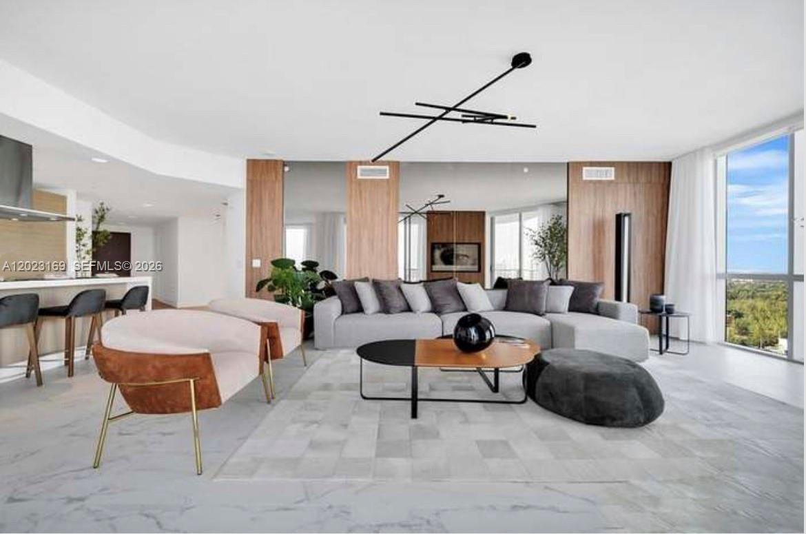 Photo of 17111 Biscayne Blvd #2209, North Miami Beach, Florida, 33160 -