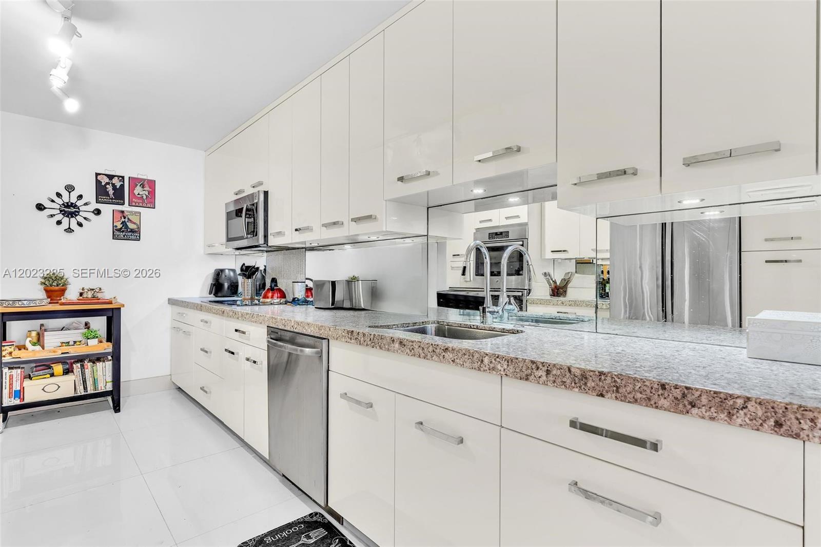 Photo of 2500 Parkview Dr  #1514, Hallandale Beach, Florida, 33009 - 