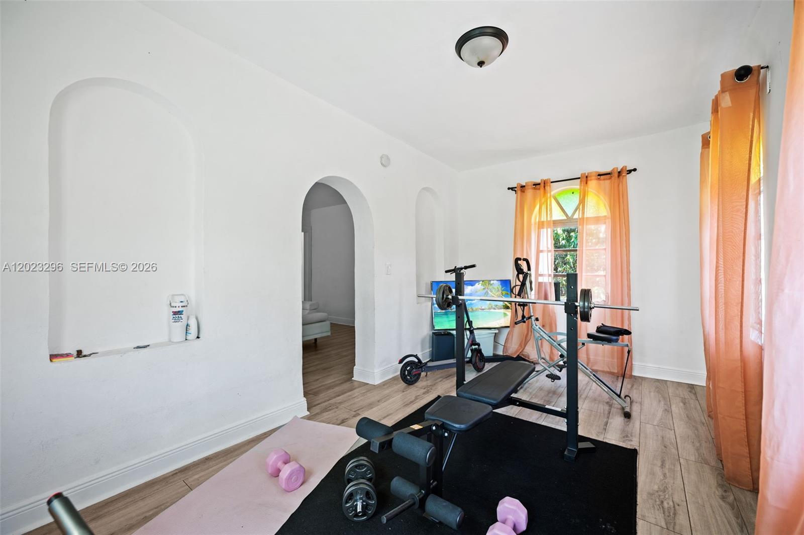 See details / 5294 sq. ft. $ 2026-06-04 0 Photo