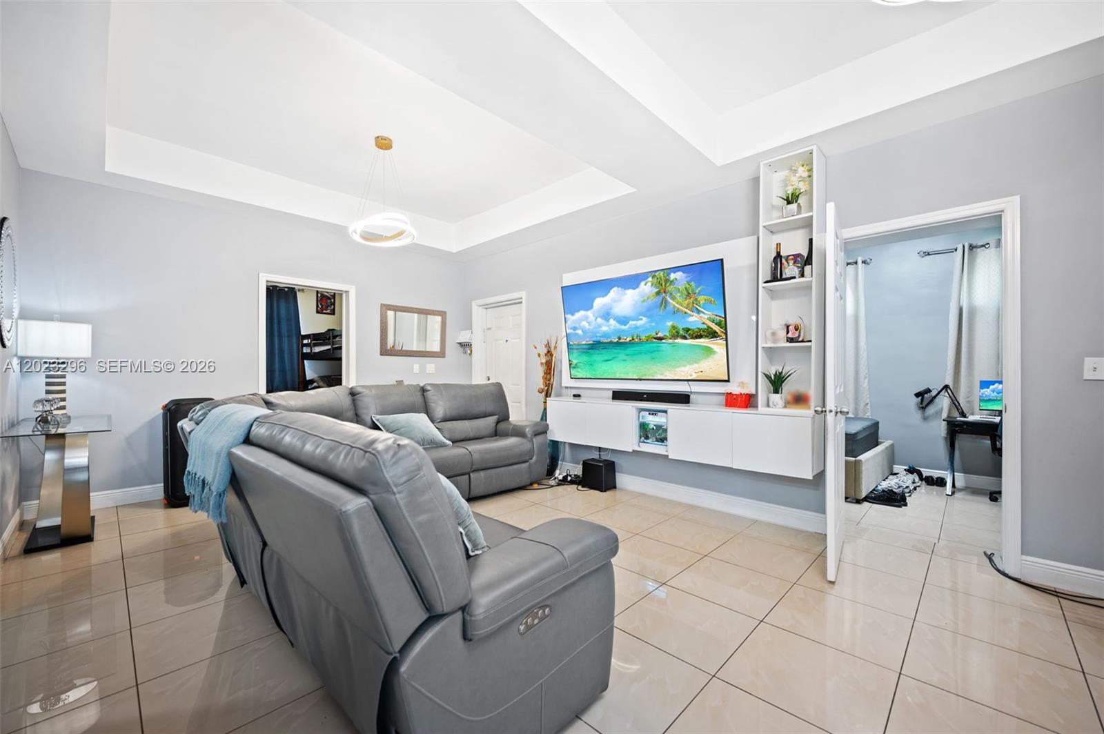 See details / 5294 sq. ft. $ 2026-06-04 0 Photo