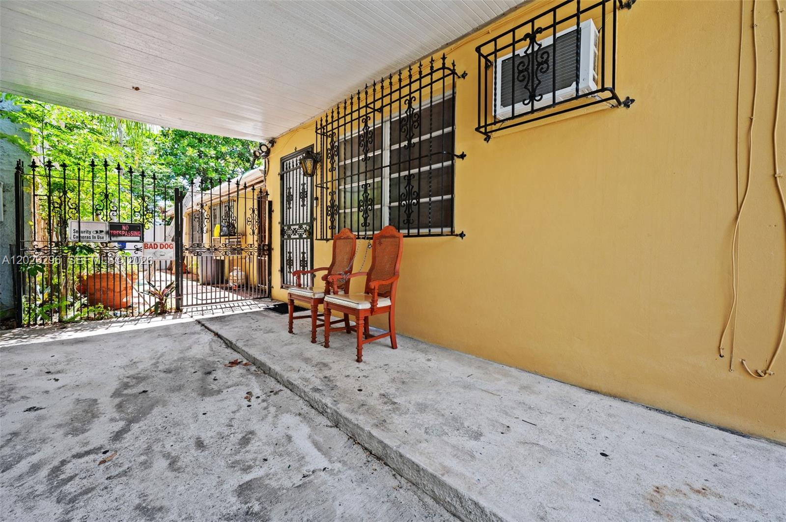 See details / 5294 sq. ft. $ 2026-06-04 0 Photo