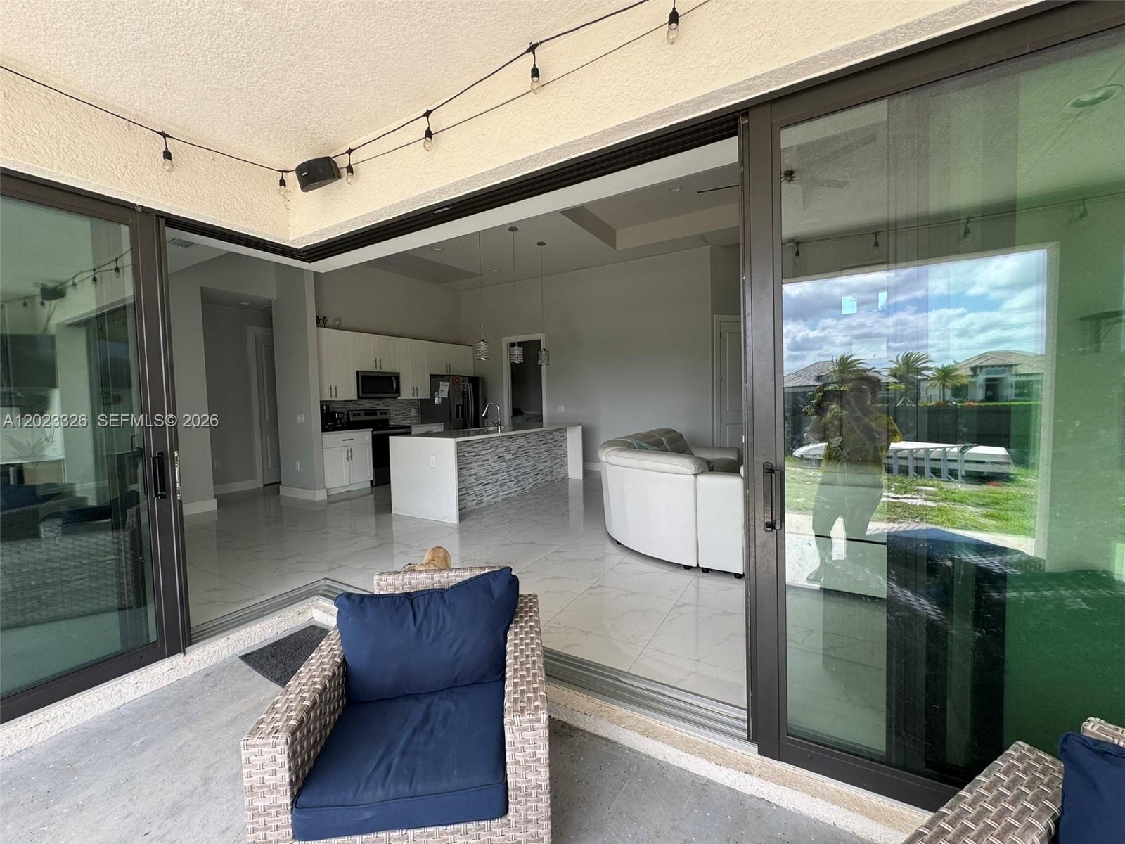 Ver detalles 113 3 / 3 sq. ft. $ 2026-05-21 0 foto