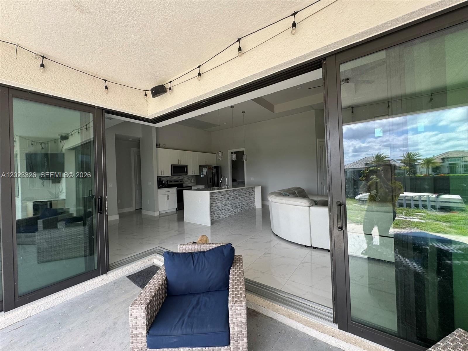 Ver detalles 113 3 / 3 sq. ft. $ 2026-05-21 0 foto