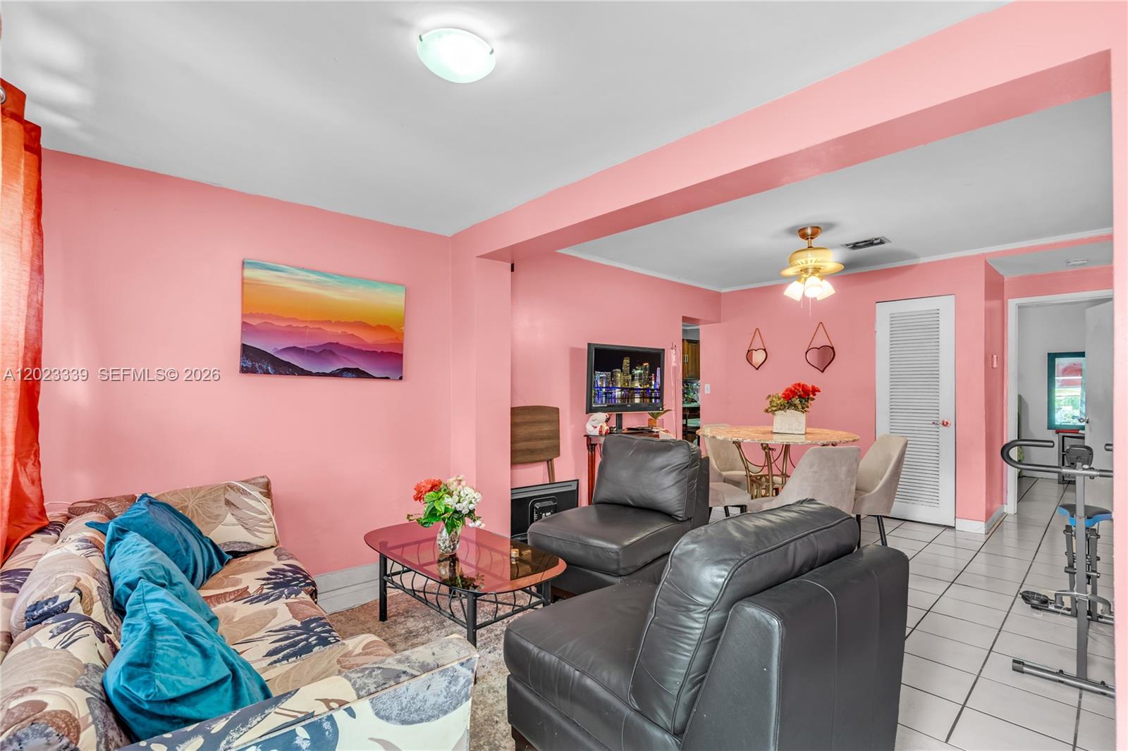 See details / 1957 sq. ft. $ 2026-05-21 0 Photo