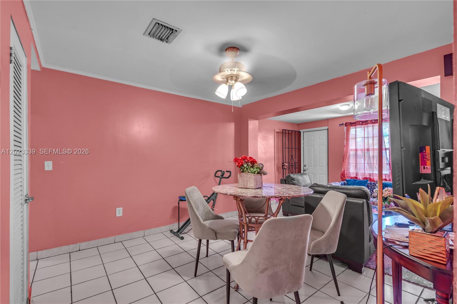 See details / 1957 sq. ft. $ 2026-05-21 0 Photo