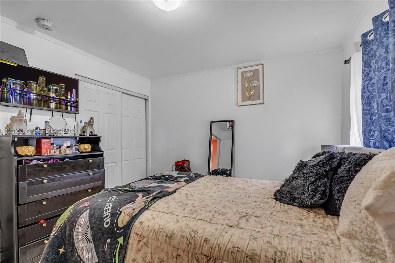 See details / 1957 sq. ft. $ 2026-05-21 0 Photo