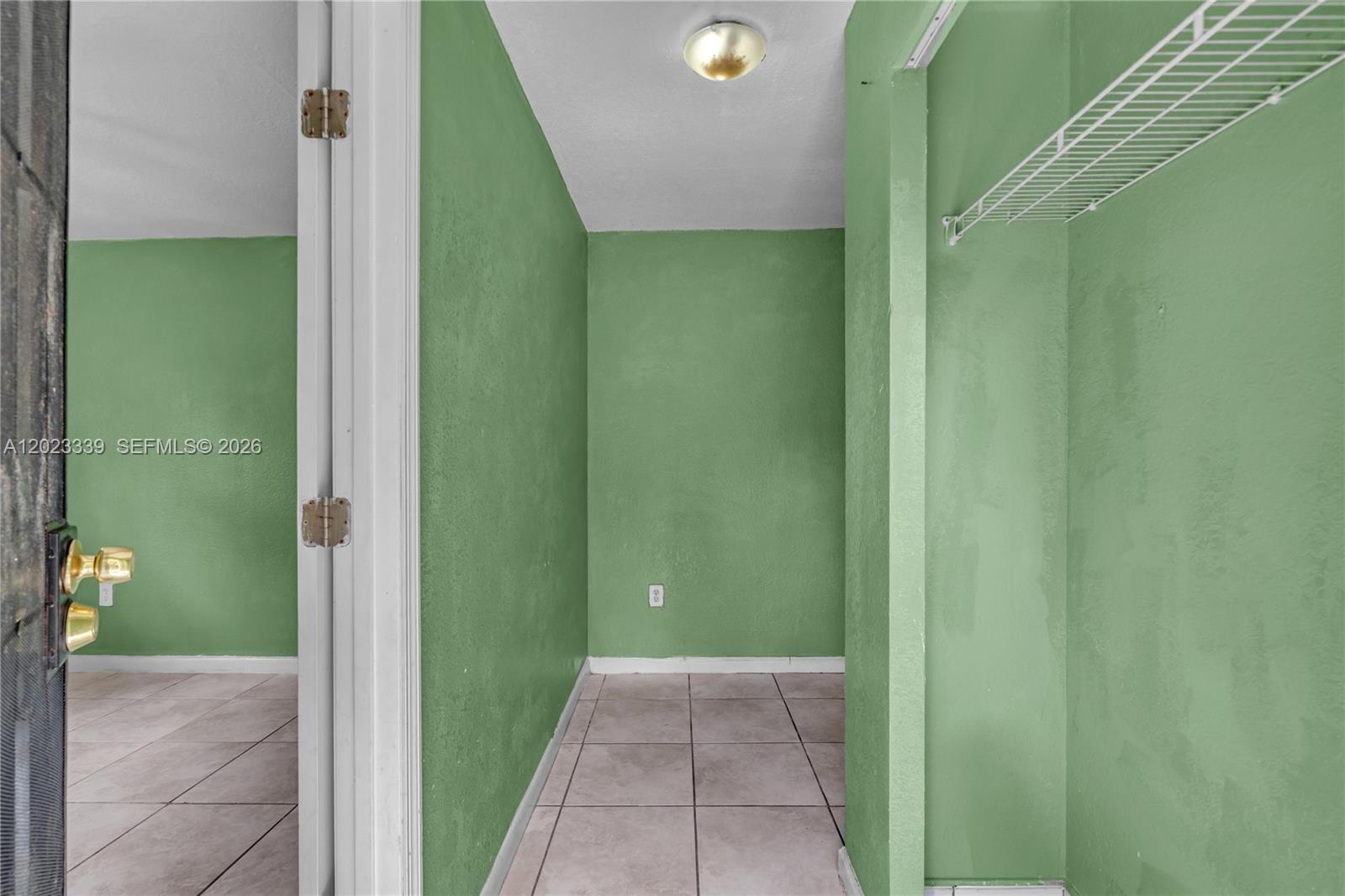 See details / 1957 sq. ft. $ 2026-05-21 0 Photo