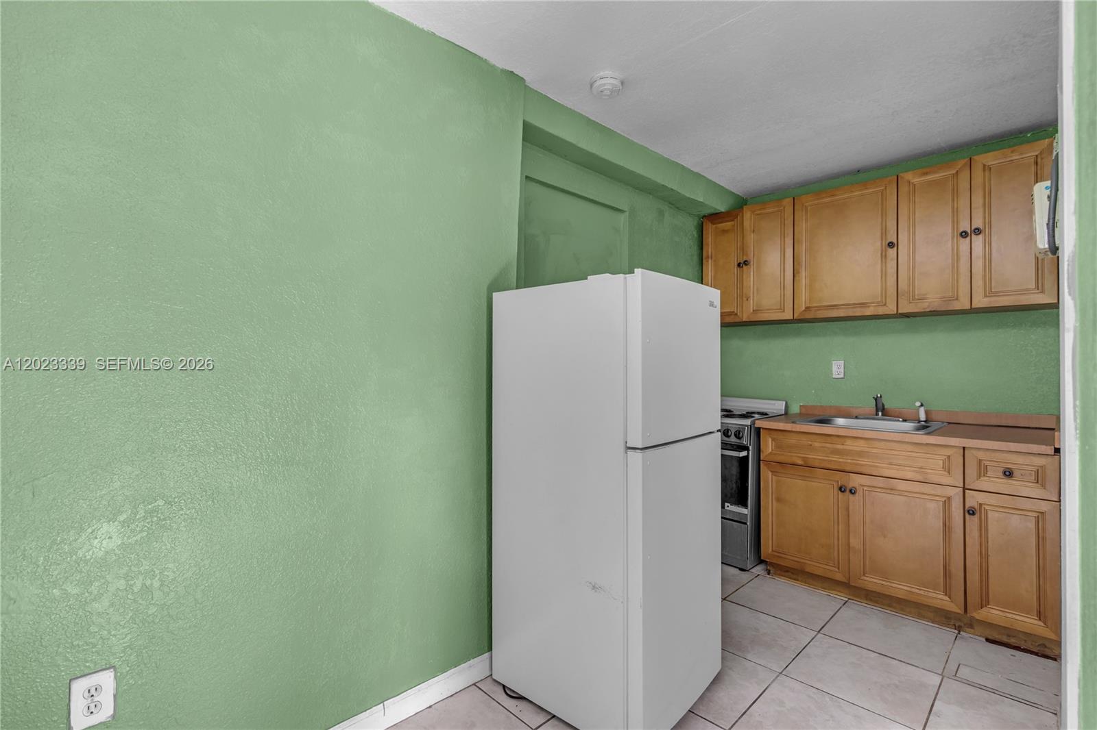 See details / 1957 sq. ft. $ 2026-05-21 0 Photo