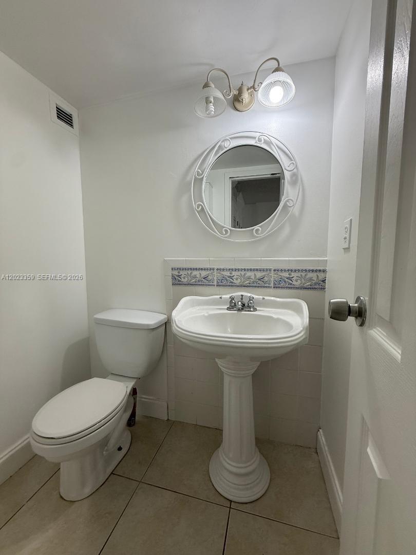 Photo of 16909 Bay Rd  #720, Sunny Isles Beach, Florida, 33160 - 