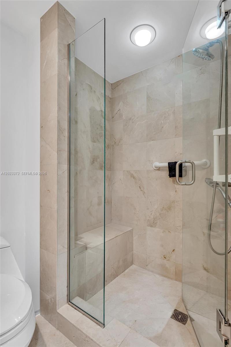 305 2 / 2 1750 sq. ft. $ 2026-05-21 0 Photo